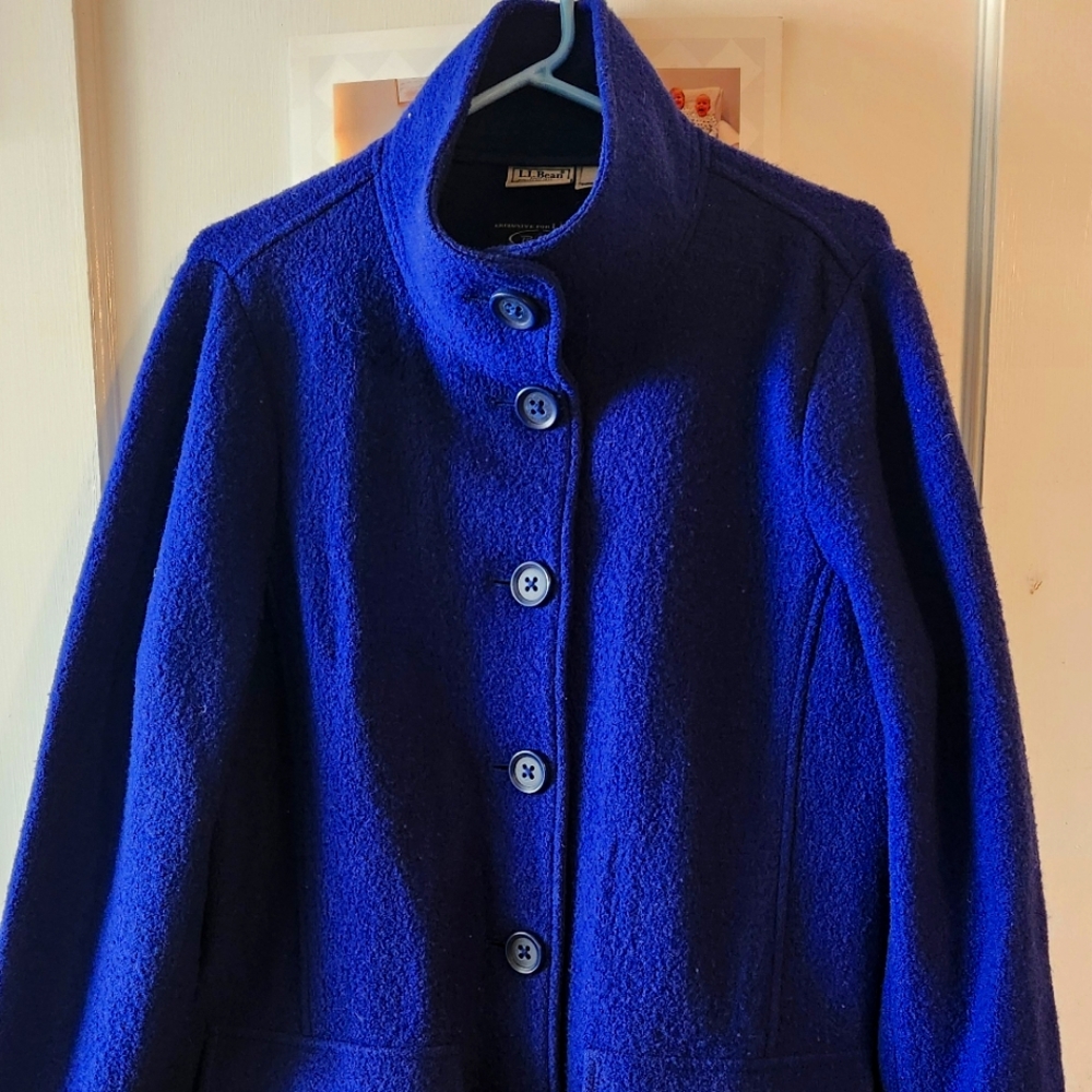 L. L. BEAN 100 💯  wool jacket. Made by Bellandi exclusively for L.L.Bean.Size L